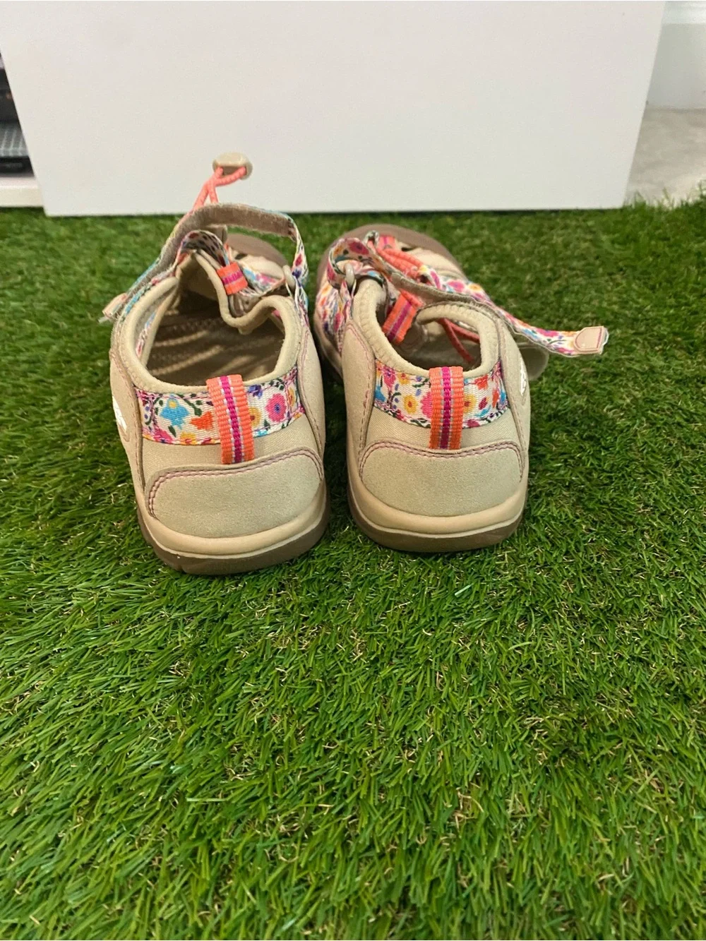Keen Kids Floral Strap Sandals in Beige, Brown and Pink
